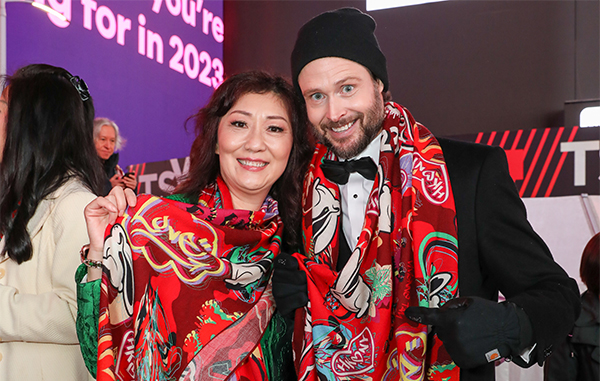  To send love and warmth to revellers at New York Times Square New Year's Eve countdown on December 31, 2022, Hong Kong fashion designer Vivienne Tam has designed a special limited edition scarf that incorporates elements of Hong Kong and the New Year.