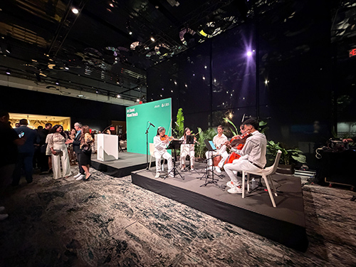  Director of the New York ETO, Maisie Ho, visited Miami to deepen Hong Kong’s presence at Art Basel Miami Beach, one of the world’s most influential art fairs, and strengthen Hong Kong’s business and cultural ties with Miami.  