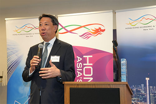  Benjamin Hung, President (International) of Standard Chartered Bank and Chairman of the Hong Kong Financial Services Development Council, shared insights on how Hong Kong was adapting to the evolving global financial landscape at a May 19 luncheon event. 