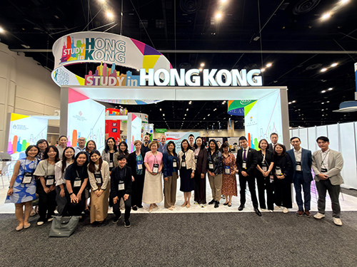  The Hong Kong Economic and Trade Office in New York (New York ETO) welcomed the delegation of representatives of the University Grants Committee (UGC) and UGC-funded universities at the 2026 NAFSA Annual Conference & Expo — one of the world’s most influential platforms for international education — in Orlando, Florida. The Director of New York ETO, Maisie Ho, visited the “Study in Hong Kong” Pavilion to learn about the proactive work of the universities in expanding their global network as well as their promotion efforts in recruiting overseas students for further studies in Hong Kong.
             