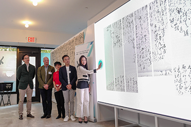 The Director of HKETONY Candy Nip (first right) officiated with other guests at the opening ceremony of the Hong Kong Institute of Architects' Urbanism and Architecture Exhibitions for Excellence "Beyond Territories - Made. Make. Making" at the Ideal Glass Studios in New York on October 11.